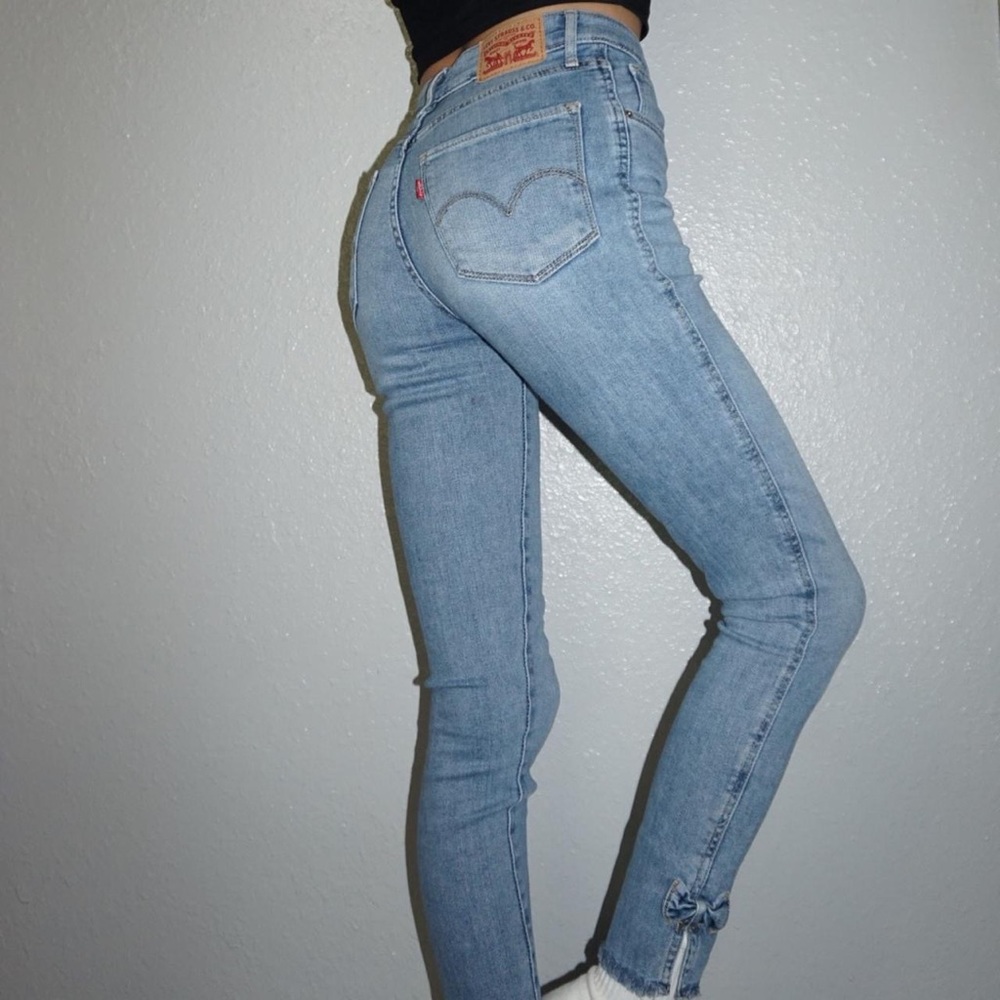 Levi’s Jeans